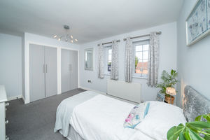BEDROOM- click for photo gallery